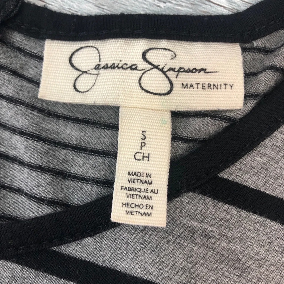 Jessica Simpson Striped Maternity Top Small - Picture 4 of 8